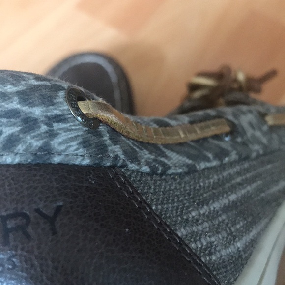 Sperry top-sider brown with gold leather laces - Picture 4 of 4